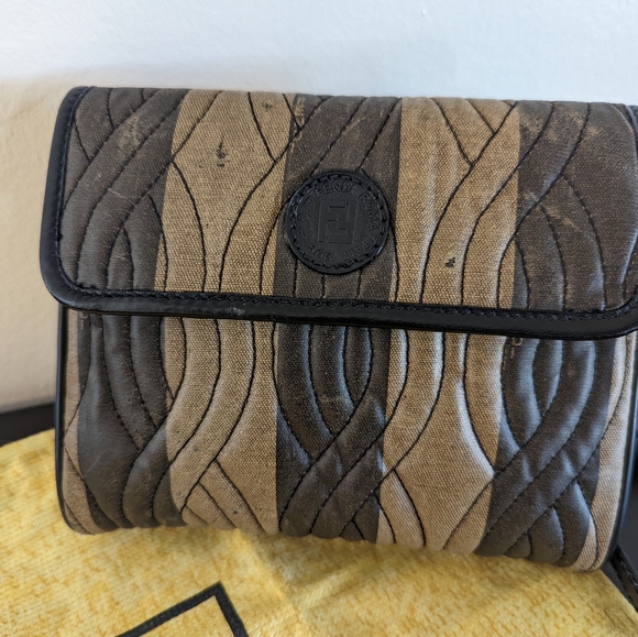 Fendi Vintage Small Canvas Crossbody Bag+Dust Bag - Picture 2 of 14